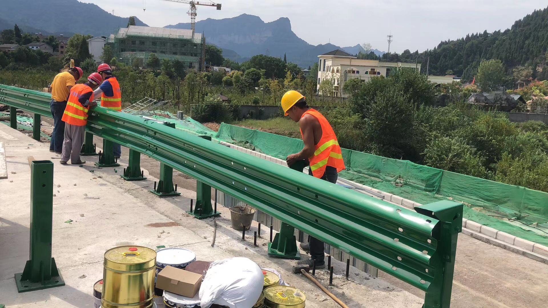 婺城区高速公路波形护栏热镀锌波形护栏 - 推荐