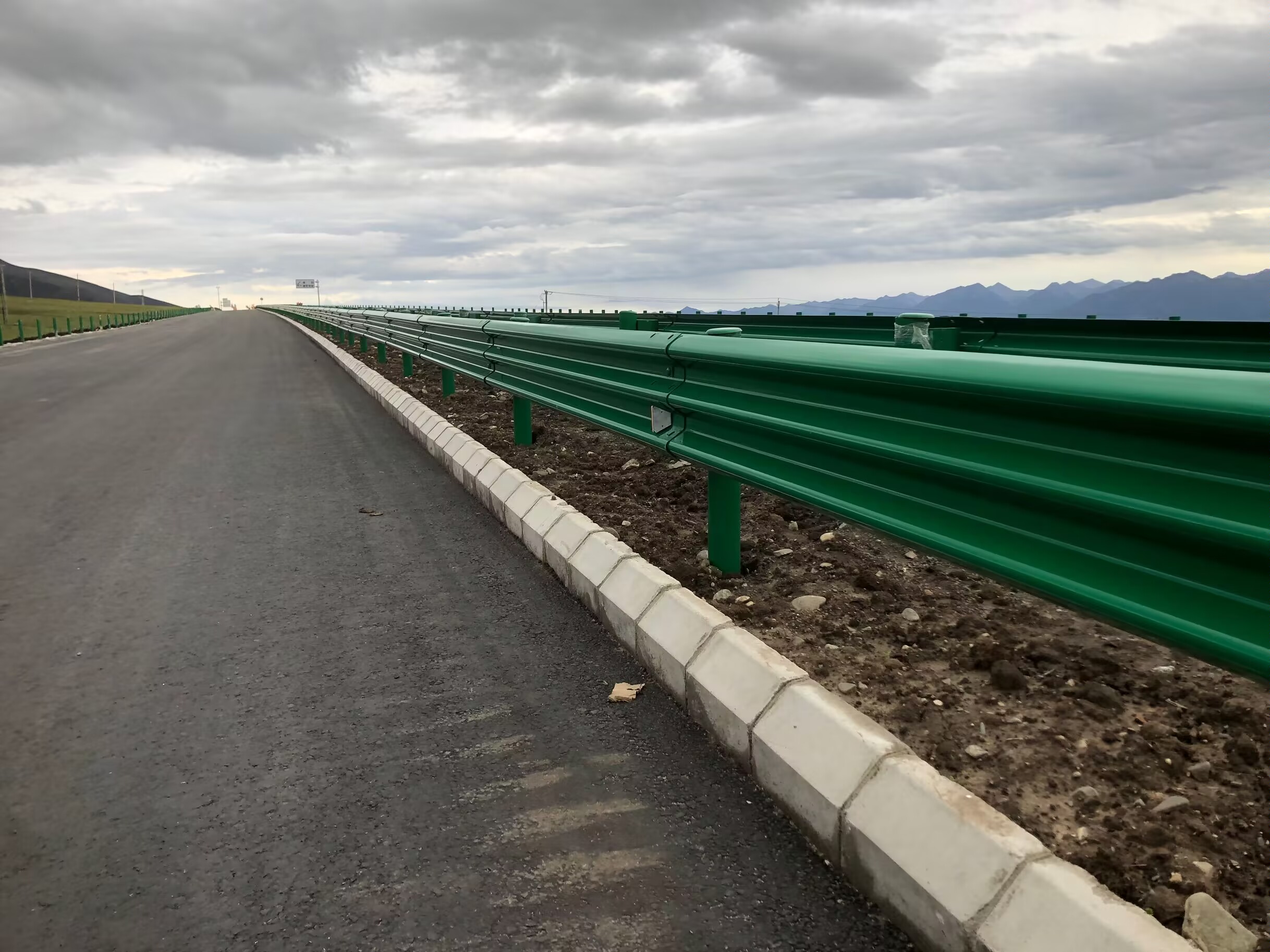 婺城区乡村公路波形护栏双波波形护栏 - 推荐